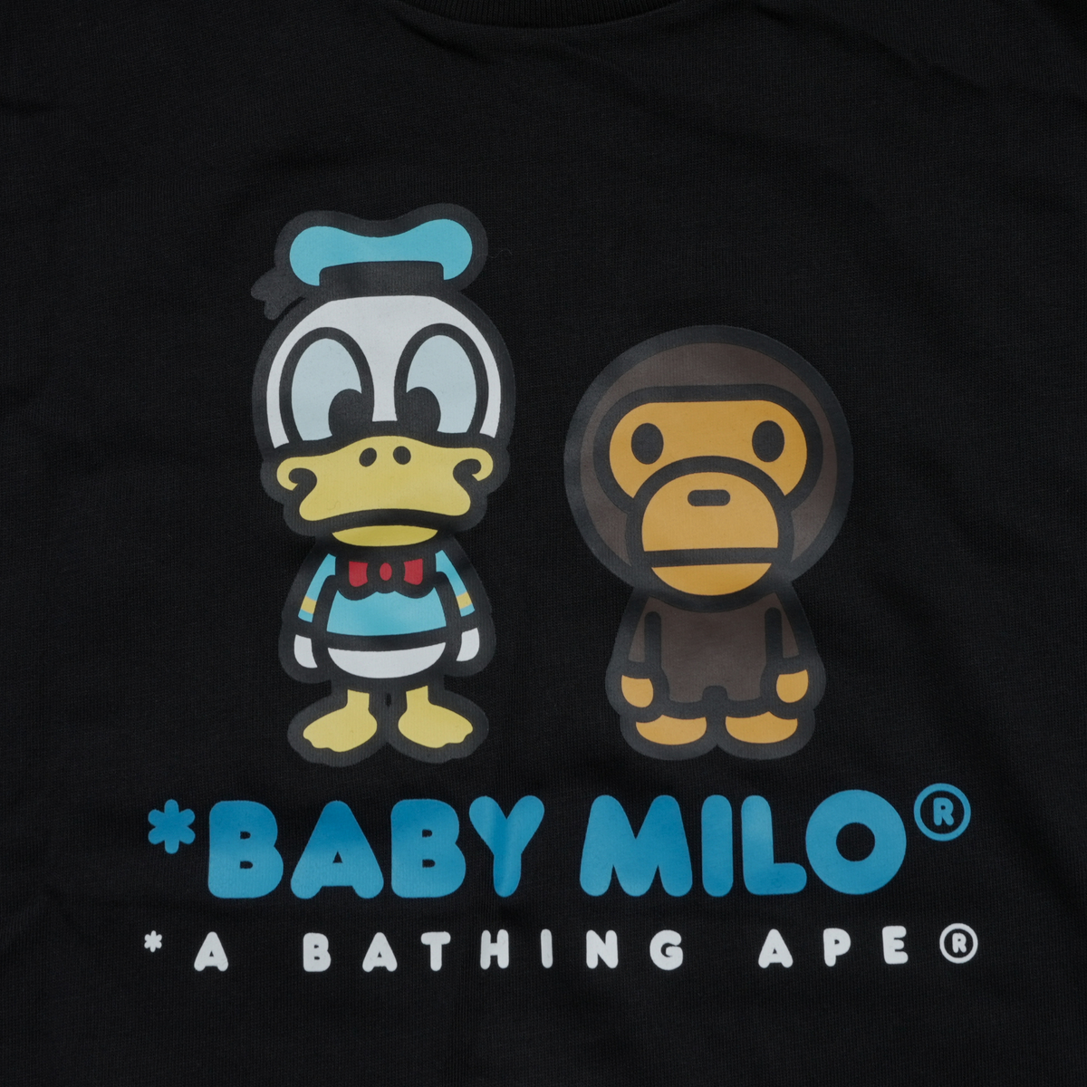 Tee Bape x Disney - Pato Donald & Baby Milo