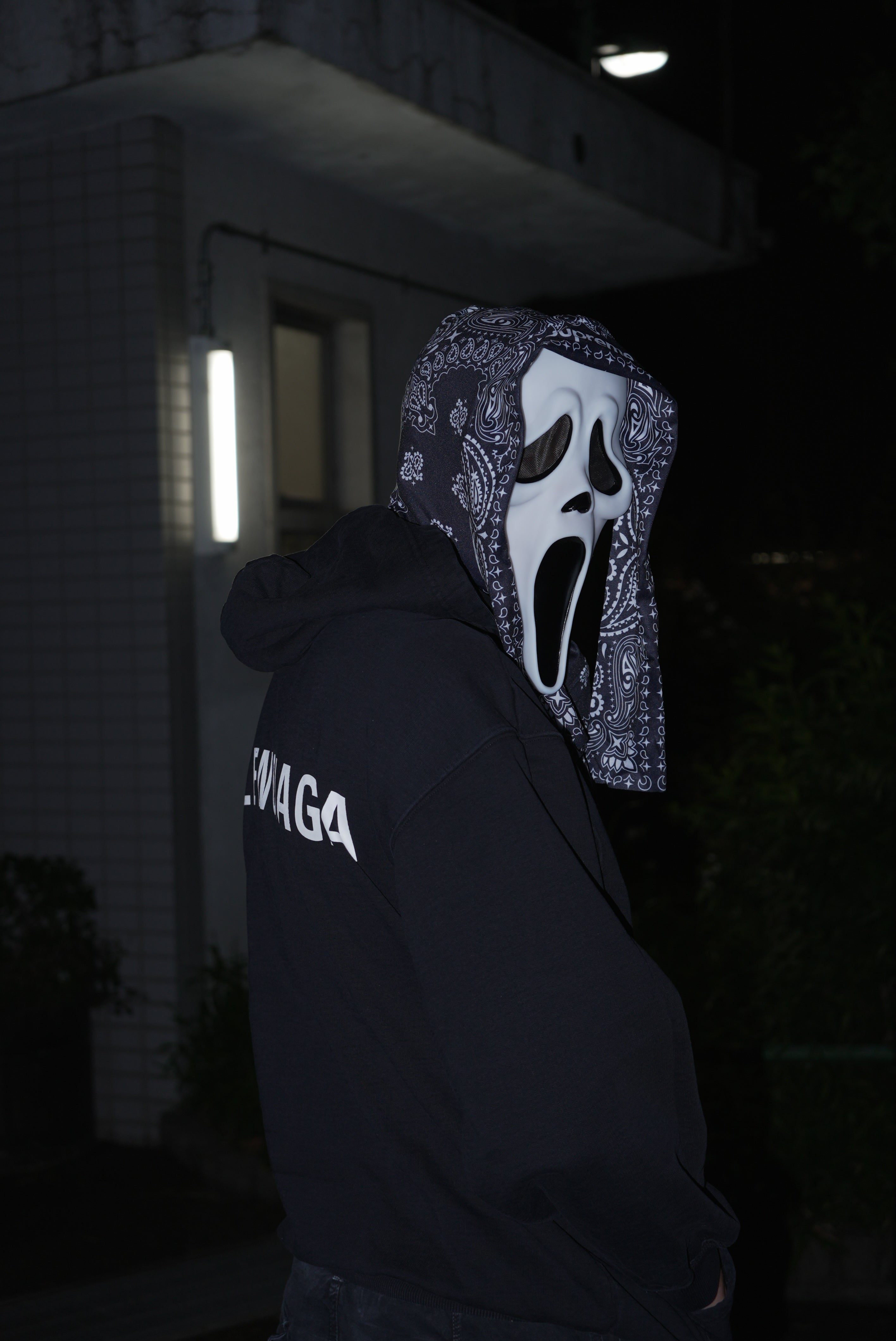 Supreme x Ghostface máscara