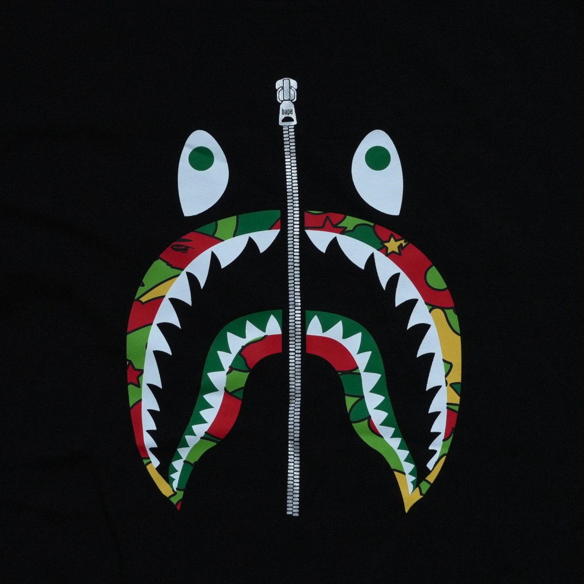 STA CAMO SHARK FACE | RELAXED FIT TEE
