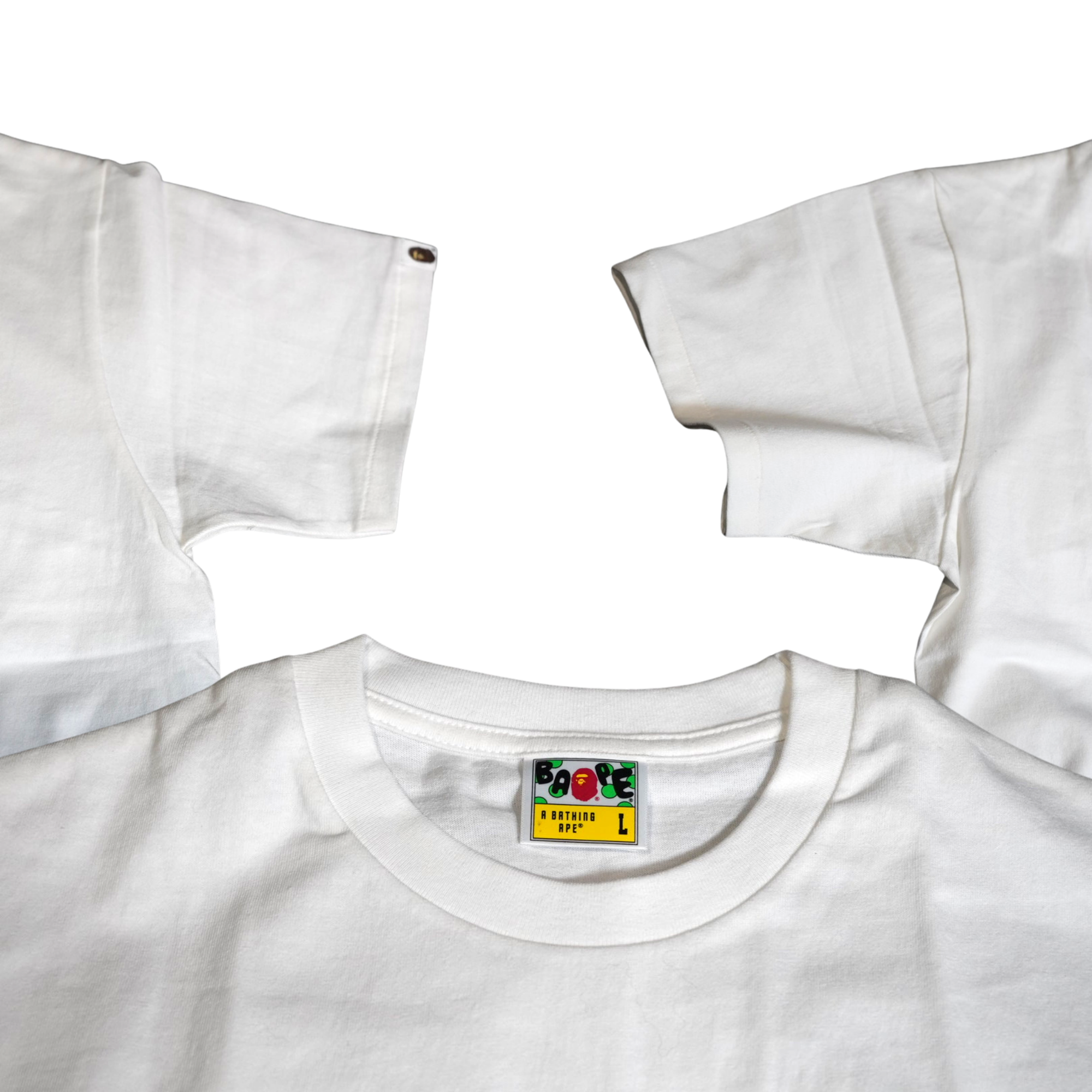 A BATHING APE | Sanrio Pochacco